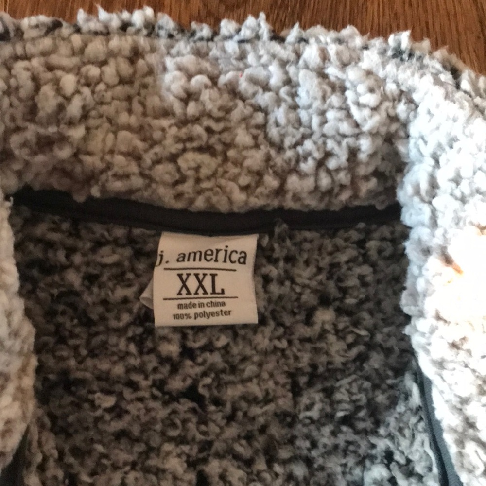 Sherpa - Picture 2 of 2
